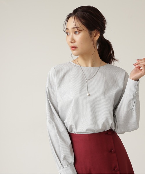 NATURAL BEAUTY BASIC（ナチュラルビューティーベーシック）の「チュニックブラウス/0171210971（シャツ/ブラウス・レディース・グレー系その他/オフホワイト・MEDIUM/SMALL）」の16枚目の写真