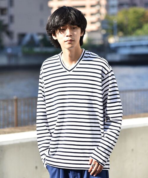 SHIPS(シップス)の「SHIPS: ミラノリブ ロングスリーブ Vネック Tシャツ (ロンT)(Tシャツ/カットソー・メンズ・ホワイト/グレー/ダークネイビー・SMALL/MEDIUM/LARGE/X-LARGE)」の3枚目の写真