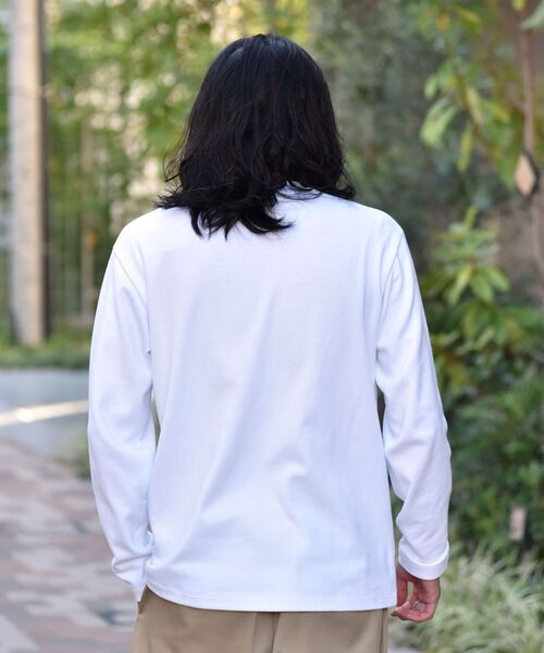 SHIPS(シップス)の「SHIPS: ミラノリブ ロングスリーブ Vネック Tシャツ (ロンT)(Tシャツ/カットソー・メンズ・ホワイト/グレー/ダークネイビー・SMALL/MEDIUM/LARGE/X-LARGE)」の6枚目の写真