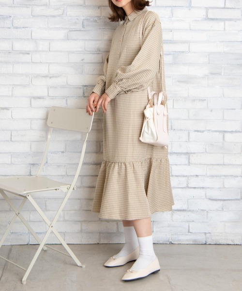 WEGO（ウィゴー）の「WEGO/裾ティアードロングワンピース（ワンピース・レディース・ホワイト/その他1・FREE）」の6枚目の写真