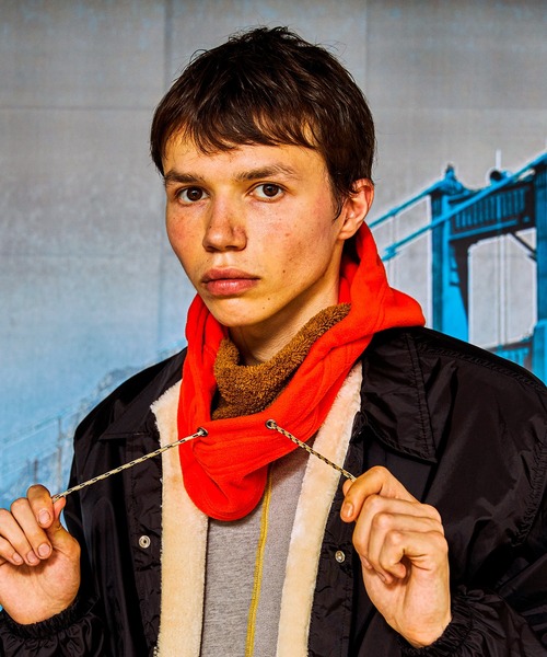 AlexanderLeeChang（アレキサンダーリーチャン）の「AlexanderLeeChang アレキサンダーリーチャン / YOSHI47 HOOD WARMER フードネックウォーマー / AC052136（ネックウォーマー/スヌード・メンズ・オレンジ/ブラック/チャコールグレー・ONE SIZE）」の3枚目の写真