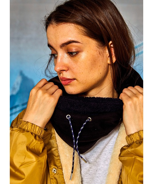 AlexanderLeeChang（アレキサンダーリーチャン）の「AlexanderLeeChang アレキサンダーリーチャン / YOSHI47 HOOD WARMER フードネックウォーマー / AC052136（ネックウォーマー/スヌード・メンズ・オレンジ/ブラック/チャコールグレー・ONE SIZE）」の2枚目の写真