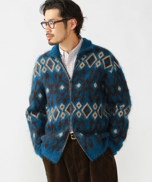 BEAMS PLUS(ビームスプラス)の「BEAMS PLUS / ジオメトリック ジャカード ジップ ニット(ニット/セーター・メンズ・ブルー/ブラウン・LARGE/X-LARGE/SMALL/MEDIUM)」の10枚目の写真
