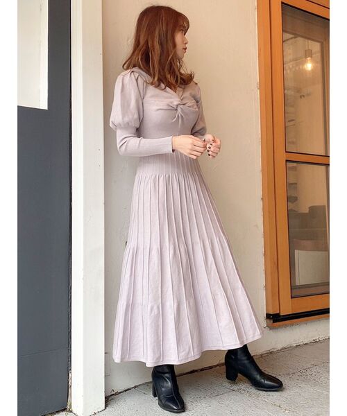 dazzlin（ダズリン）の「2WAYツイストデザインニットワンピース（ワンピース・レディース・ブラック/ベージュ/ブルー/グリーン・FREE）」の13枚目の写真