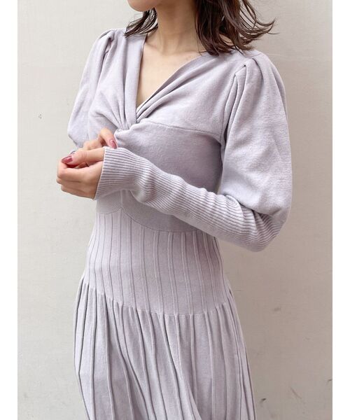 dazzlin（ダズリン）の「2WAYツイストデザインニットワンピース（ワンピース・レディース・ブラック/ベージュ/ブルー/グリーン・FREE）」の18枚目の写真