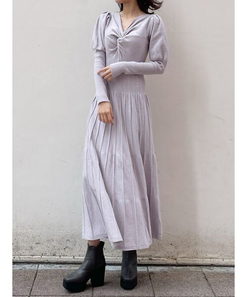 dazzlin（ダズリン）の「2WAYツイストデザインニットワンピース（ワンピース・レディース・ブラック/ベージュ/ブルー/グリーン・FREE）」の19枚目の写真