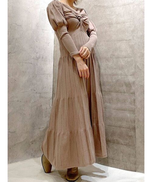 dazzlin（ダズリン）の「2WAYツイストデザインニットワンピース（ワンピース・レディース・ブラック/ベージュ/ブルー/グリーン・FREE）」の3枚目の写真