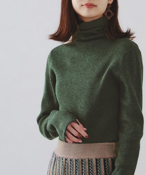 acro（アクロ）の「フィンガーホールタートルリブニット/AC1188（ニット/セーター・レディース・ベージュ/ブラウン/ブルー/カーキ/パープル/アイボリー/グリーン/ブラック/ホワイト・ﾌﾘ-）」の6枚目の写真