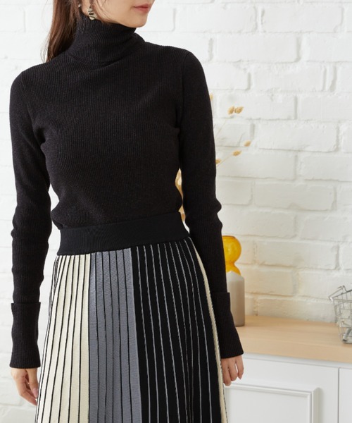 acro（アクロ）の「フィンガーホールタートルリブニット/AC1188（ニット/セーター・レディース・ベージュ/ブラウン/ブルー/カーキ/パープル/アイボリー/グリーン/ブラック/ホワイト・ﾌﾘ-）」の13枚目の写真