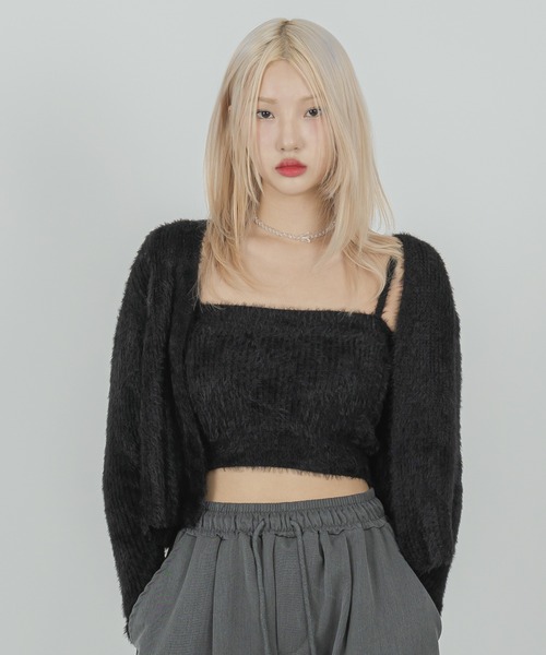 FOLLOWIN（フォロウィン）の「アンゴラフェイクファーキャミソールカーディガンセット（カーディガン/ボレロ・レディース・ブラック/レッド/ブルー/アイボリー・FREE）」の20枚目の写真