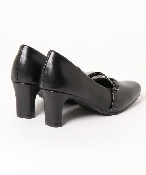 TSURUYA（ツルヤ）の「《RomeoValentino》3301 パンプス（パンプス・レディース・ブラック・23.0cm/22.0cm/23.5cm/24.5cm/22.5cm/24.0cm/25.0cm/25.5cm/21.0cm/21.5cm/26.0cm）」の2枚目の写真