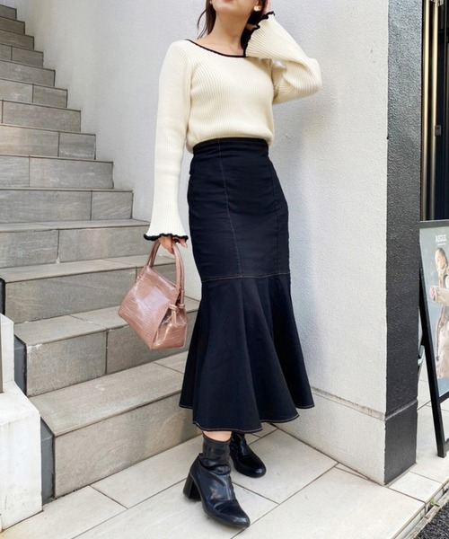 one after another NICE CLAUP（ワンアフターアナザーナイスクラップ）の「使いまわしバツグン！２Way台形コンパクトショルダーバッグ（ショルダーバッグ・レディース・ダークブラウン/アイボリー/モカ・FREE）」の5枚目の写真