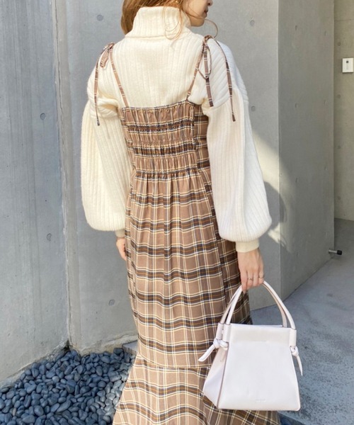 one after another NICE CLAUP（ワンアフターアナザーナイスクラップ）の「使いまわしバツグン！２Way台形コンパクトショルダーバッグ（ショルダーバッグ・レディース・ダークブラウン/アイボリー/モカ・FREE）」の15枚目の写真