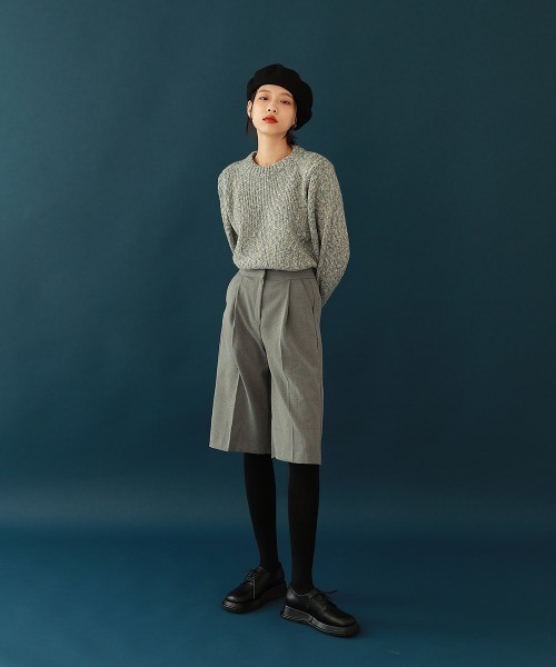 by muni:r（バイ ムニール）の「ハーフ バミューダ ハイウエスト スラックス（スラックス・レディース・ブラック/ブラウン/グレー・SMALL/MEDIUM）」の9枚目の写真