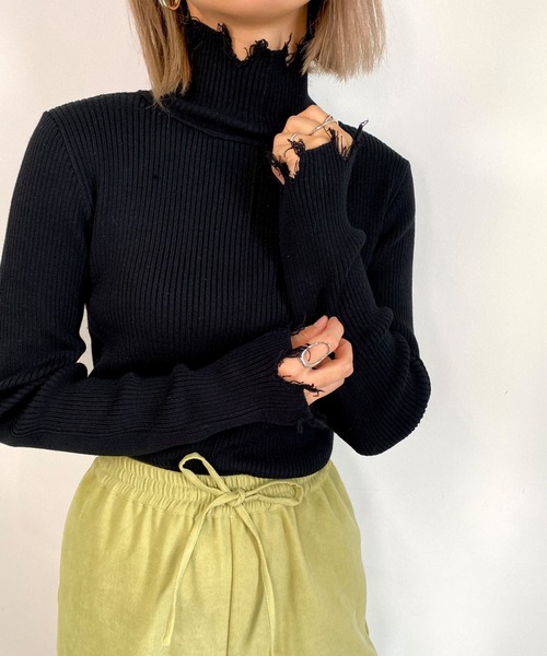 MLI'A（エムリア）の「2Wayダメージハイネックリブニット（ニット/セーター・レディース・オフホワイト/ブラック/グリーン/ブルー/イエロー系その他/レッド/オレンジ・M）」の3枚目の写真