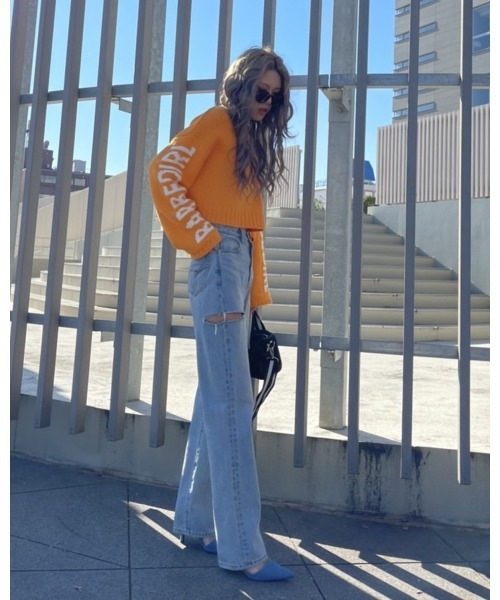 EGOIST(エゴイスト)の「スリーブメッセージニットトップス(ニット/セーター・レディース・ホワイト/ブラック/オレンジ・FREE)」の22枚目の写真