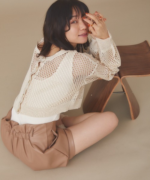 moi tytto（モイテュット）の「フェイクレザーショートパンツ（その他パンツ・レディース・ベージュ/モカ・FREE）」の12枚目の写真