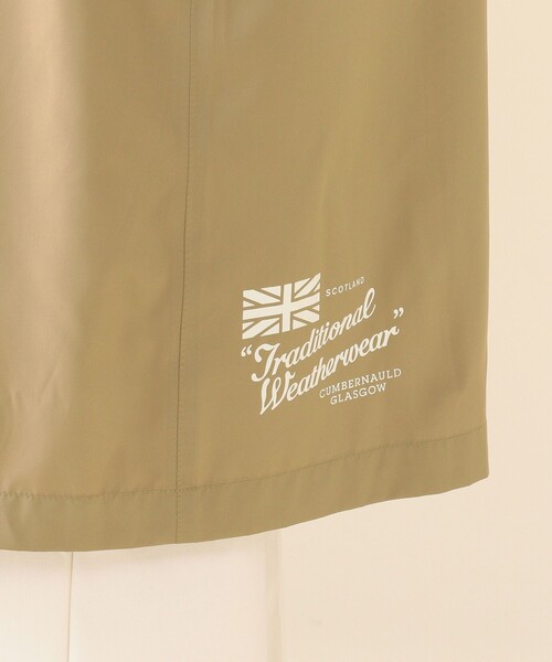 Traditional Weatherwear（トラディショナルウェザーウェア）の「Traditional Weatherwear / PENRITH パッカブルレインコート（ステンカラーコート・レディース・ブラック/ベージュ/サックスブルー・S）」の15枚目の写真
