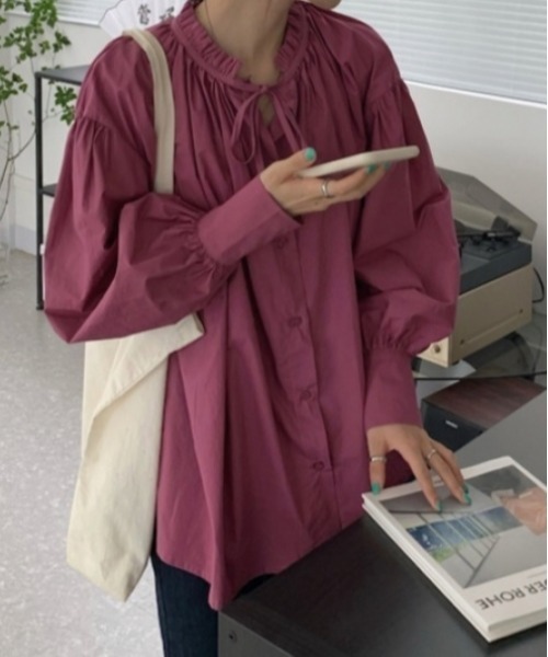 リボンシャーリングブラウス（シャツ/ブラウス）｜RR TOKYO（アールアールトウキョウ）