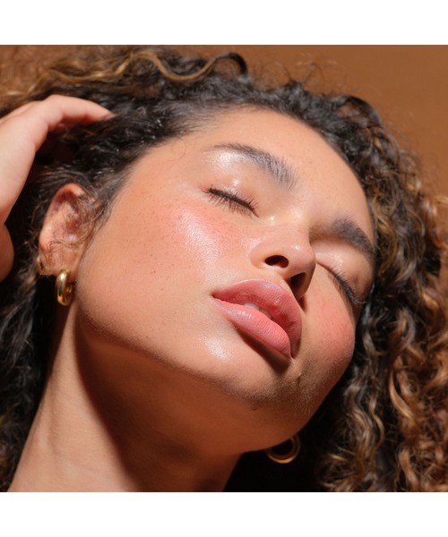 rms beauty（アールエムエスビューティー）の「ルミナイザー（ハイライト/シェーディング・レディース・ルミナイザー/シャンパンローズルミナイザー/Mルミナイザー/マスターミクサー/ピーチルミナイザー・ONE SIZE）」の16枚目の写真