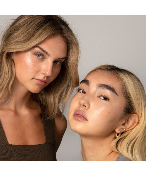 rms beauty（アールエムエスビューティー）の「ルミナイザー（ハイライト/シェーディング・レディース・ルミナイザー/シャンパンローズルミナイザー/Mルミナイザー/マスターミクサー/ピーチルミナイザー・ONE SIZE）」の15枚目の写真