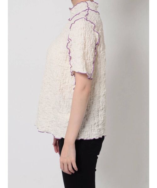 jouetie（ジュエティ）の「ハーフスリーブハイネックメロートップス【しぼしぼ】（Tシャツ/カットソー・レディース・オフホワイト/ブラック/ブルー/グリーン・MEDIUM）」の14枚目の写真