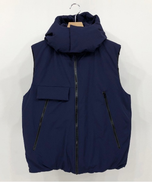 KIIT（キート）の「KIIT キート / WILD THINGS×KIIT HIGH COUNT NYLON DOWN VEST ワイルドシングス別注 ハイカウントダウンベスト / KIN-V59-600（ダウンベスト・メンズ・ブラウン/ブラック/ネイビー/ライトベージュ・3/2）」の4枚目の写真