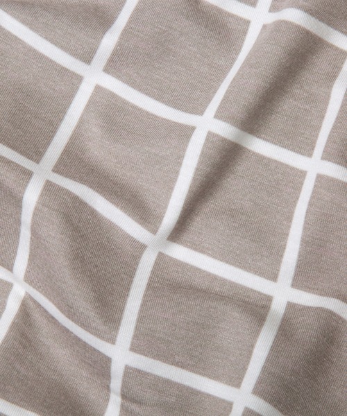 Copper Pearl（コッパーパール）の「Copper pearl Multi Use Cover コッパーパール マルチユースカバー 360度カバー ポンチョ型 チェック/ライン 授乳ケープ（授乳ケープ/授乳クッション・レディース・グレー系/ブラック系/ブラック×ホワイト/カラフル/ホワイト系/レインボー/ピンク系/マルチ/レッド系・FREE）」の20枚目の写真