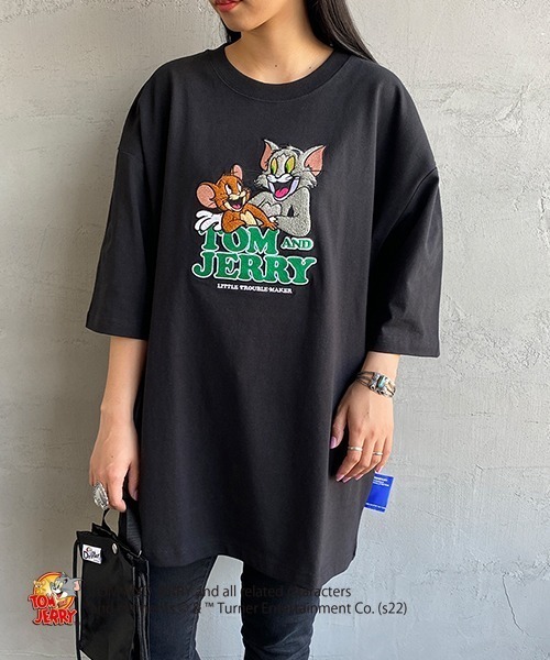 B ONE SOUL（ビーワンソウル）の「【WEB限定】[SEQUENCE BY B-ONE-SOUL/シークエンス] トムとジェリー キャラクターエンボス刺繍Tシャツ（Tシャツ/カットソー・レディース・ブラック/ブルー/ホワイト・M/L/XL）」の3枚目の写真