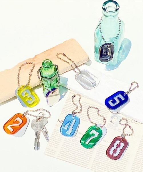 tone(トーン)の「【KuKuLu TOKYO】Number Key Ring(キーホルダー・レディース・スカイブルー/ブラック/パープル/ブラウン/イエロー/オレンジ/ブルー/グリーン/クリア・FREE)」の10枚目の写真