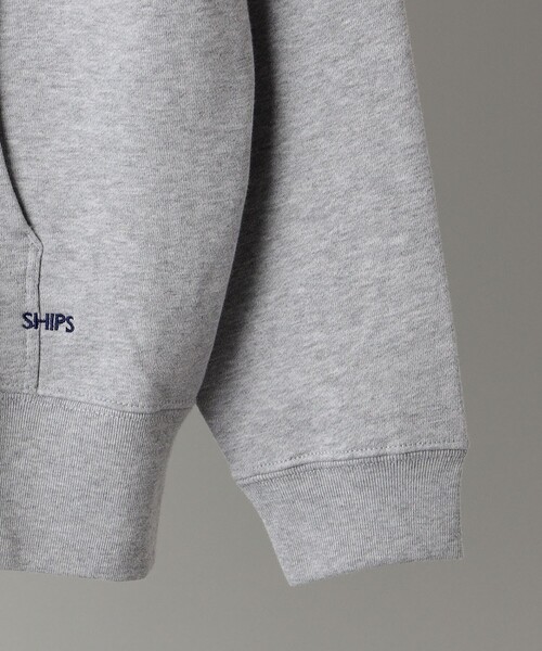 SHIPS(シップス)の「【WEB限定】SHIPS: マイクロ SHIPS 刺繍 ロゴ 裏毛 スウェット ジップ パーカー(パーカー・メンズ・ブラック/グレー/ダークグレー/ネイビー・SMALL/MEDIUM/LARGE/X-LARGE)」の18枚目の写真