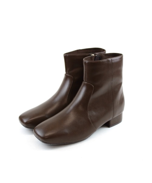VIVIAN（ヴィヴィアン）の「スクエアトゥシンプルローヒールショートブーツ（ブーツ・レディース・ブラック/ダークブラウン/ブラウン/ウッド/アイボリー/ブラック系その他3・LL/S/M/L/SS/XL）」の10枚目の写真