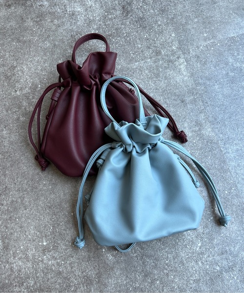 Chez toi（シェトワ）の「巾着ショルダーBAG（ショルダーバッグ・レディース・ブラック/ブルー/ボルドー/モカ・00）」の8枚目の写真