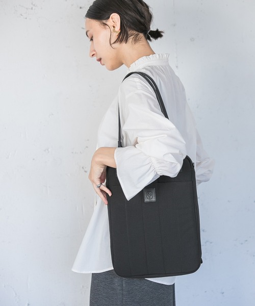 A part by(アパートバイ)の「WEB限定【Apbロゴ】キルティングPCバッグ 123254(PC・タブレットケース・レディース・ブラック/ベージュ/グレー系その他6/ベージュ系その他/チャコールグレー/ライトベージュ・FREE)」の20枚目の写真
