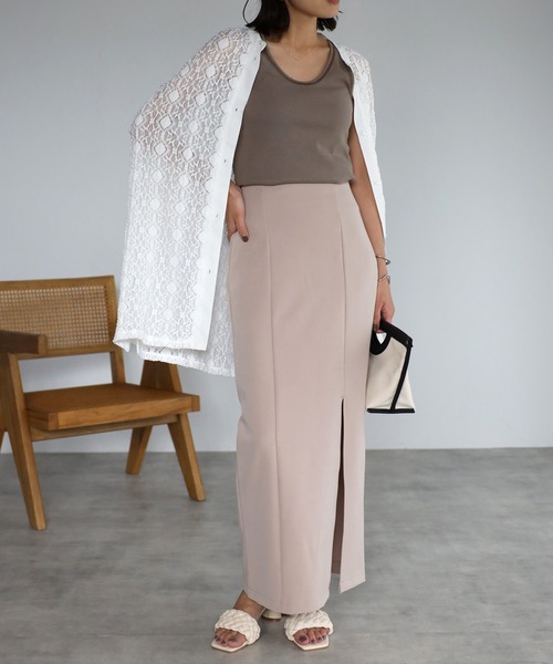 mi via loca（ミヴィアロカ）の「配色ステッチタンクトップ（タンクトップ・レディース・ホワイト/ブラック/ブラウン/カーキ/モカ・FREE）」の9枚目の写真