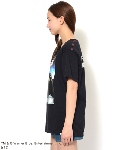X-girl（エックスガール）の「【mini7月号掲載】THE GOONIES S/S BIG TEE（Tシャツ/カットソー・レディース・ホワイト/ブラック・ONE SIZE）」の4枚目の写真