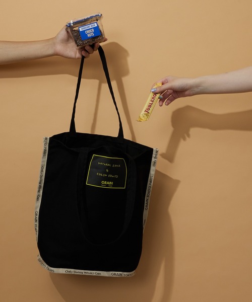 CIAOPANIC(チャオパニック)の「【GRAIN/グレイン】Grocery Carrier Tote M(グロサリー キャリア トートM)(トートバッグ・レディース・ホワイト/ブラック/パープル/ベージュ・FREE)」の8枚目の写真