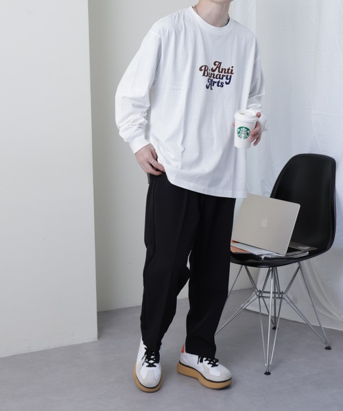 COLONY 2139（コロニートゥーワンスリーナイン）の「2139長袖Tシャツ(ストリートフォント）（Tシャツ/カットソー・メンズ・ホワイト/ブラック・MEDIUM/LARGE）」の15枚目の写真