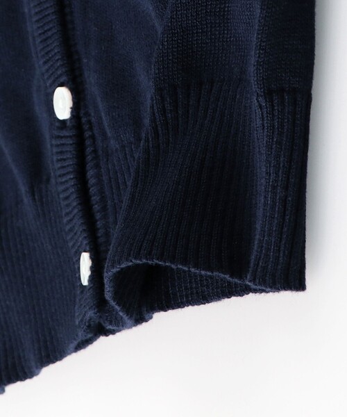 BRANSHES（ブランシェス）の「シンプルカーディガン（カーディガン/ボレロ・キッズ・キャメル/ネイビー/レッド・L/M/XL）」の9枚目の写真