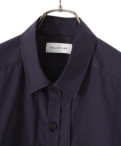 BALLAST ARK（バラストアーク）の「BALLAST ARK / バラストアーク：DRESS SHIRTS：BA06-SH002[AST]（シャツ/ブラウス・メンズ・ネイビー/ホワイト・M/L）」の18枚目の写真