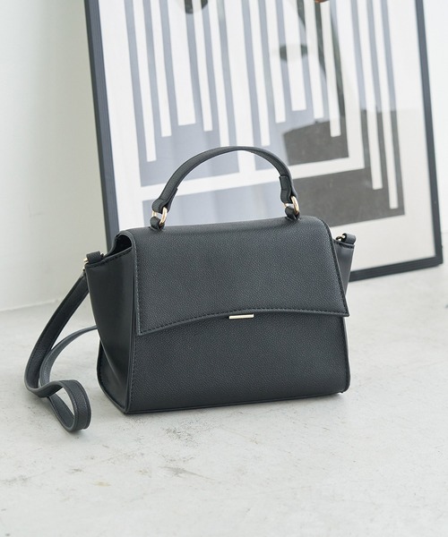 ROPE' PICNIC（ロペピクニック）の「アールフラップスクエアミドルショルダーバッグ（ショルダーバッグ・レディース・キナリ/ブラウン/ブラック・FREE）」の3枚目の写真