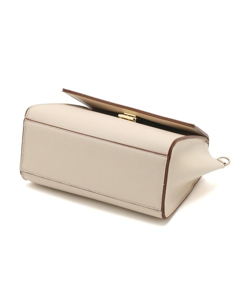 ROPE' PICNIC（ロペピクニック）の「アールフラップスクエアミドルショルダーバッグ（ショルダーバッグ・レディース・キナリ/ブラウン/ブラック・FREE）」の6枚目の写真