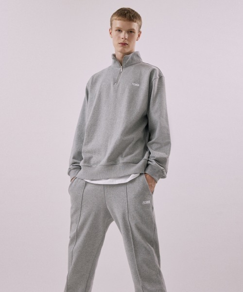 ★人気★【FCMM】★Club Team Classic Halfzip Sweatshir.t★ FCMM Unisex Club Team Classic Half Zipup Sweatshirt Oatmeal