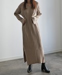 AKTE(アクテ)の「フェイクレザーワンピース(ワンピース)」 AKTE(アクテ)の「フェイクレザーワンピース(ワンピース)」
