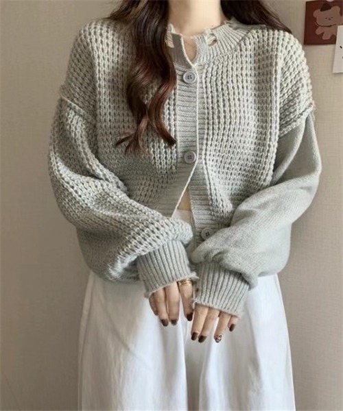 FREE STYLISTS(フリー スタイリスト)の「ダメージ加工ニットカーディガン(カーディガン/ボレロ・レディース・ブラック/グレー/ホワイト/ベージュ・FREE)」の3枚目の写真