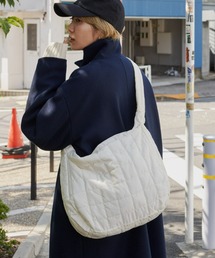 ナイロンキルティングショルダー