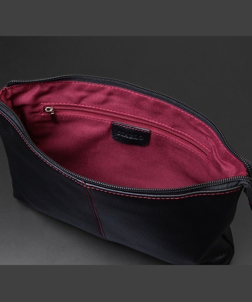DIABLO(ディアブロ)の「3wayレザーミニショルダー(ショルダーバッグ・メンズ・ブラック×レッド/ブラック×ブルー・ONE SIZE)」の11枚目の写真