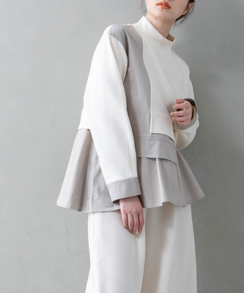 MARECHAL TERRE（マルシャルテル）の「アシンメトリーデザイントップス（Tシャツ/カットソー・レディース・アイボリー/ブラック/ネイビー・MEDIUM）」の2枚目の写真