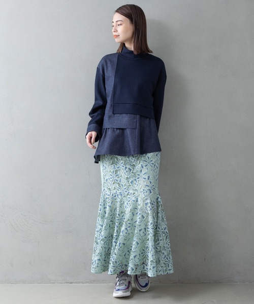 MARECHAL TERRE（マルシャルテル）の「アシンメトリーデザイントップス（Tシャツ/カットソー・レディース・アイボリー/ブラック/ネイビー・MEDIUM）」の4枚目の写真