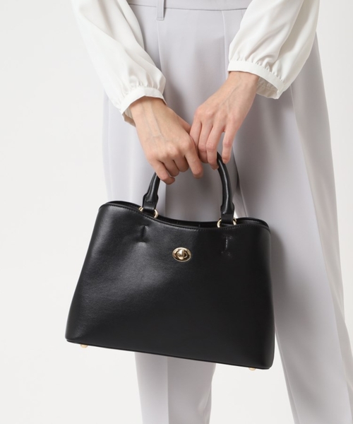 SHOO・LA・RUE（シューラルー）の「◆飾り金具地トート（トートバッグ・レディース・アイボリー/ブラック/グレー・00）」の3枚目の写真